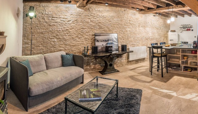 Charming cottage in the heart of Burgundy climates