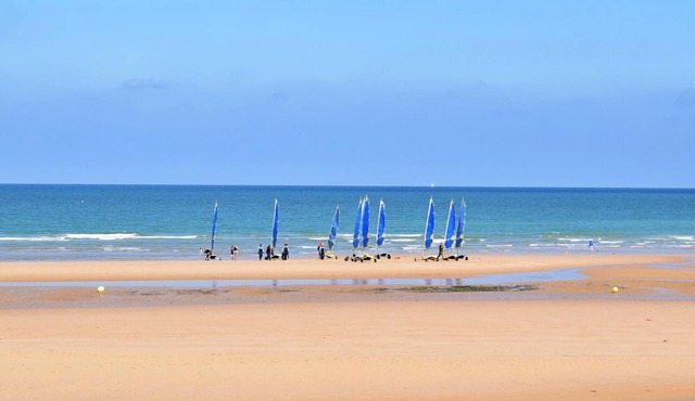 Charming cottage with large garden and swimming pool.