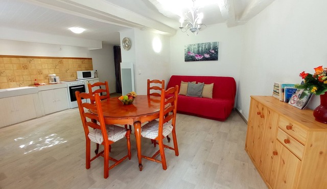 Charming cottage in the heart of the village
