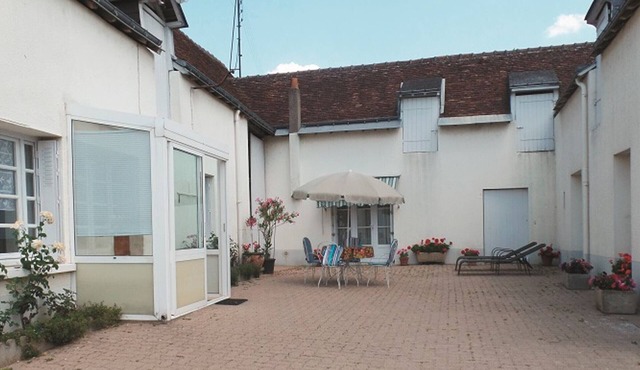Charming cottage near the Loire with WiFi and pets allowed
