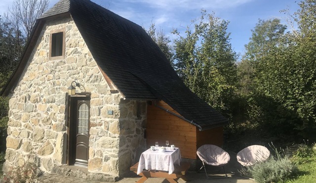 Charming cottage for 2 people