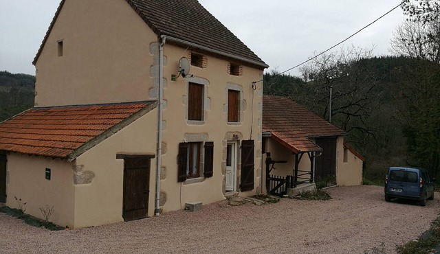 Charming cottage in the heart of the Bourbonnaise mountain