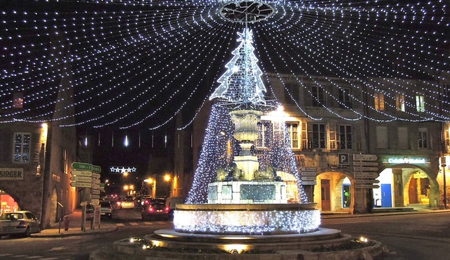 charming cottage, 4 *, Arbois capital of the Jura vineyards, exceptional setting