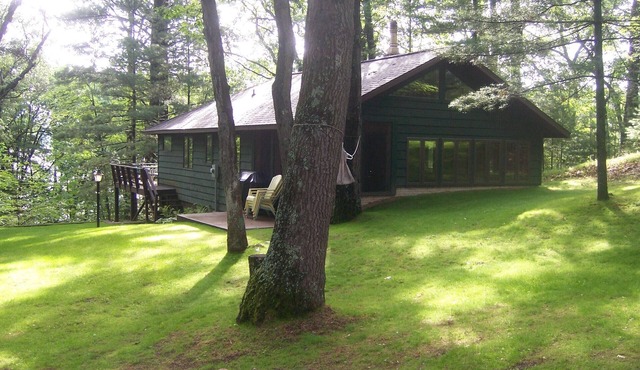 Charming Cottage Big McKenzie Lake