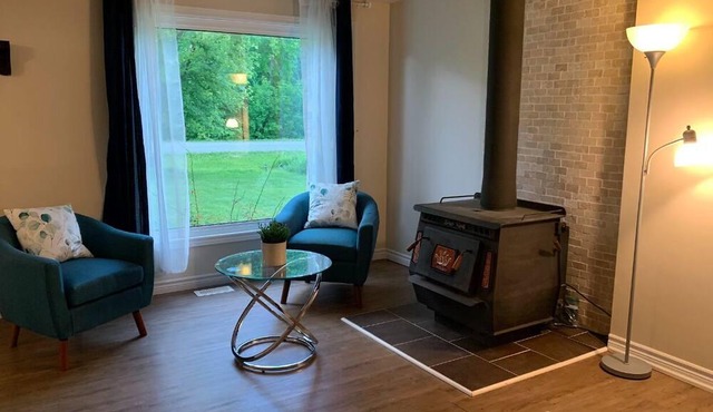 Charming Cottage by Niagara River- 15 mins from Niagara Falls