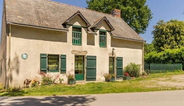 Charming Cottage in Brière Park, 3 Bedrooms, Fireplace, Terrace, Internet