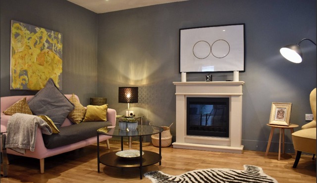 Charming Cottage & Garden - central Brighton!