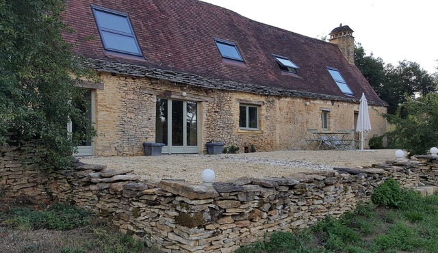 charming cottage in the heart of a saffron