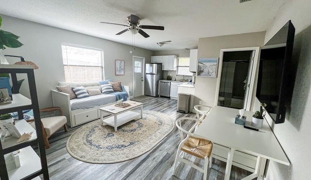 Charming Cottage in Dunedin close to beaches