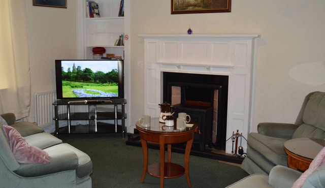 Charming Cottage in Historic Dunfermline, close to several Outlander Locations