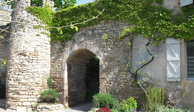Charming Cottage in Milhars, Between Bastides and Valleys