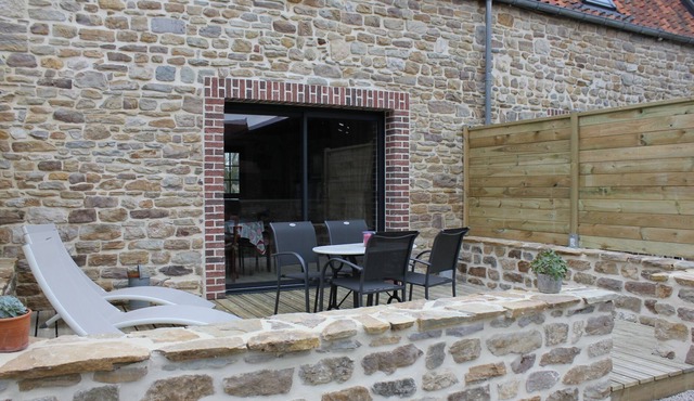 Charming cottage in the outbuildings of a 16th century manor