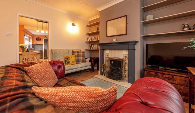 Charming Cottage in the Heart of Newport - Pass the Keys