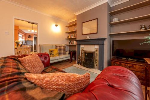 Charming Cottage in the Heart of Newport - Pass the Keys