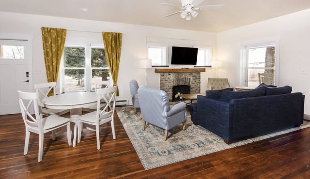 Charming Cottage-Mountain & Valley Views-Dark Sky