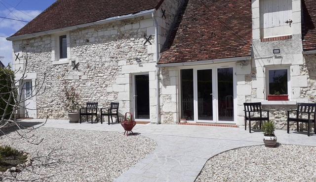 Charming cottage near Beauval Zoo, modern décor, garden, BBQ, free parking, A/C, non-smoking