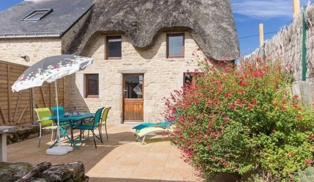 Charming Cottage Near Salt Marshes & Guérande Walls with Enclosed Garden and Terrace