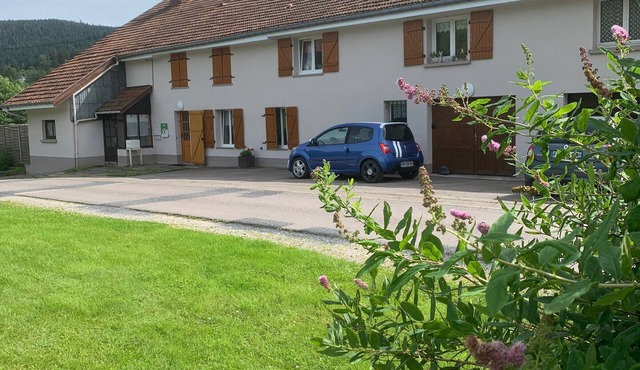 Charming Cottage near Gérardmer with WiFi, Terrace, and Scenic Views