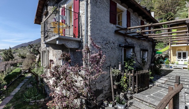 Charming Cottage near Locarno/ Lake