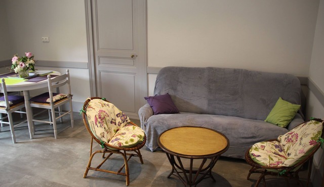 Charming cottage renovated in Larochepot in the Hautes Cotes de Beaune in Burgundy