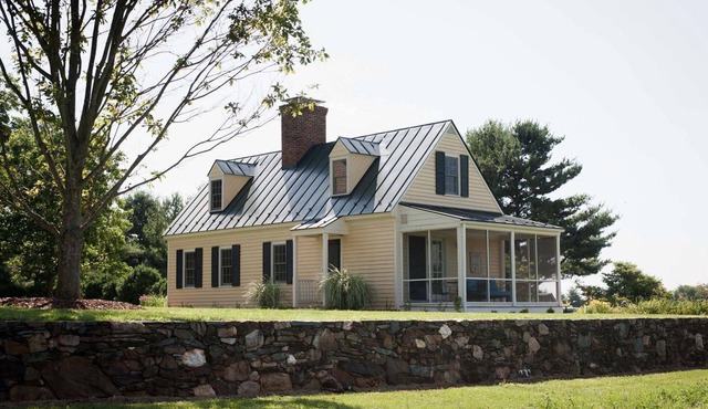 Charming Cottage Rental on a 50-Acre Historical Estate near Orange, Virginia