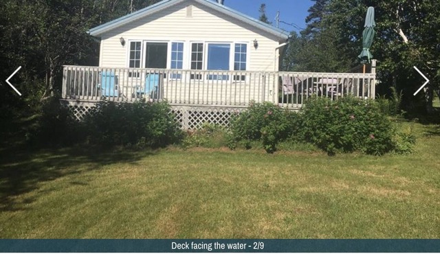 Charming cottage, sleeps 4, near Fox Harbour with beach access