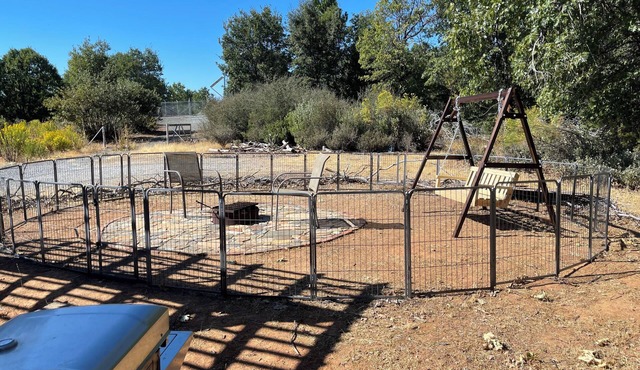 Charming cottage - WiFi, AC, and enclosed backyard in West Point. Pet friendly!