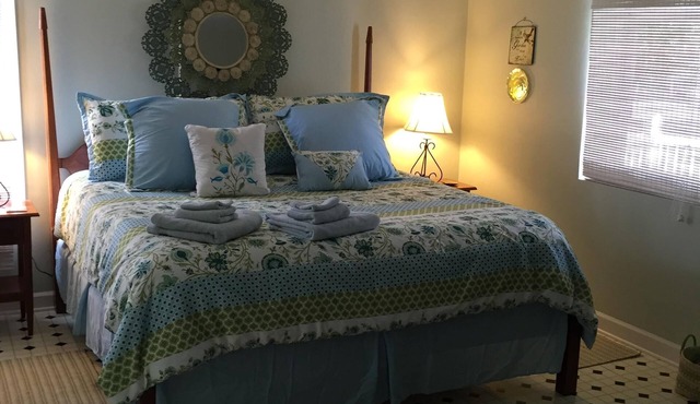 Charming Cottage With City Comfort