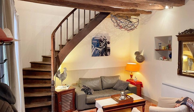 Charming Cottage with Terrace in the Heart of Loire Valley - Near Châteaux & Beauval Zoo