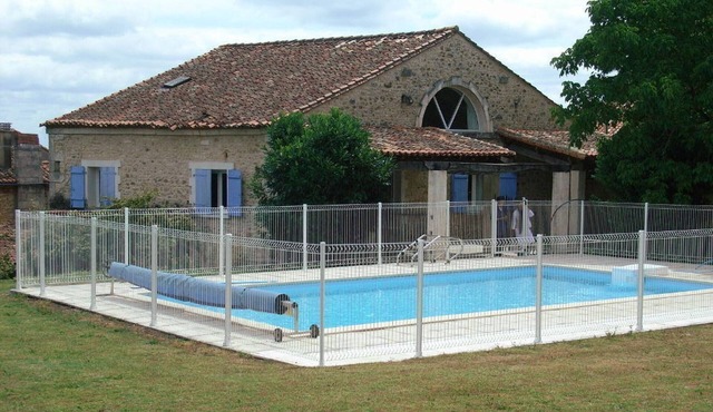 Charming Cottage with Heated Pool and Private Garden in Charras, Near Périgord