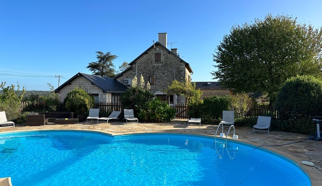 Charming Countryside Retreat in Saint-Georges