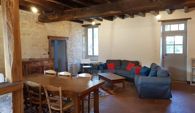 Charming Countryside Cottage with Terrace, Garden & All-Inclusive Amenities