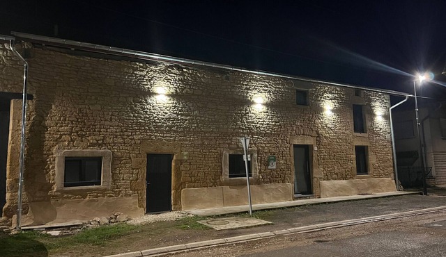 Charming country house with terrace and garden - 2 renovated apartments