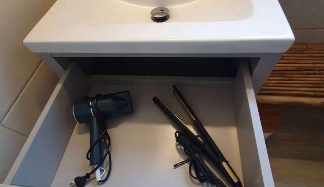 Charming country house with 3-star TheraCottage theme room