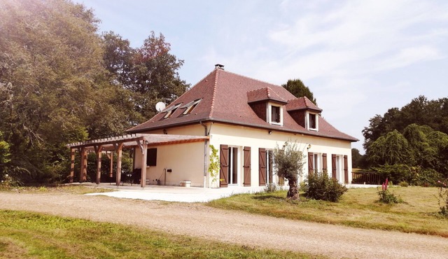 Charming country house in a wooded garden in Perigord Vert