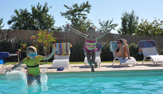 Charming Country House with heated pool and large garden