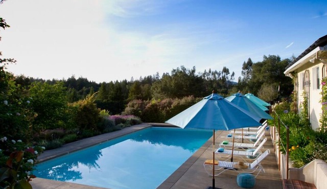 Charming Country House - Sleeps 10