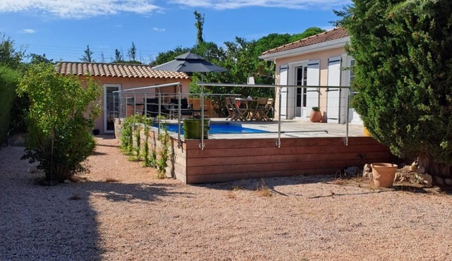 Charming country house 15 minutes' walk from the town center