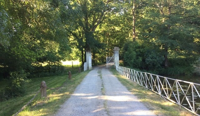 Charming country house with swimming pool near Nantes and the seaside