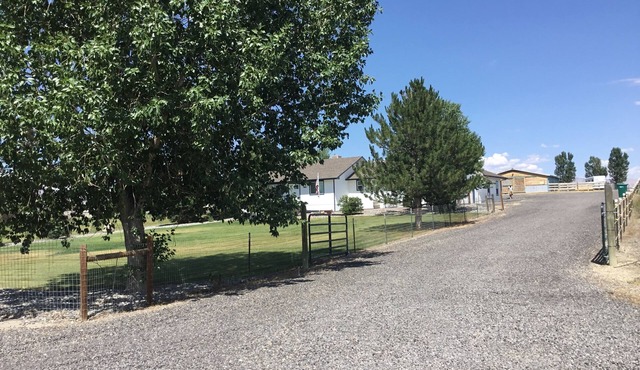 Charming country studio close to Fruita and biking trails