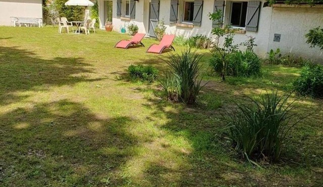 Charming Countryside Cottage with Private Lake, Terrace, and Modern Amenities