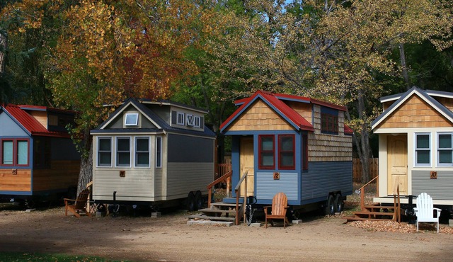 Charming Couples’ Escape – The Rusty Aspen Tiny Home in Lyons, CO