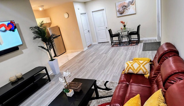 Charming & cozi Basement in a Family-Friendly Lanham Neighborhood, MD.nn