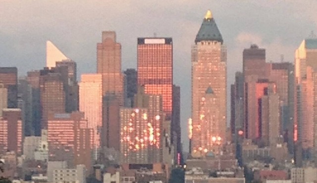 Charming cozy 2-bedroom apartment 20 mins from Times Square with AC, WiFi