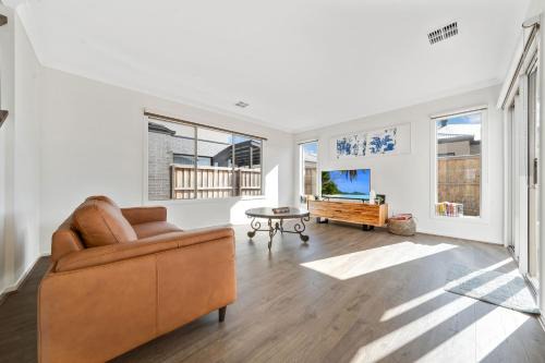 Charming cozy stylish unique Retreat, Mall, Park