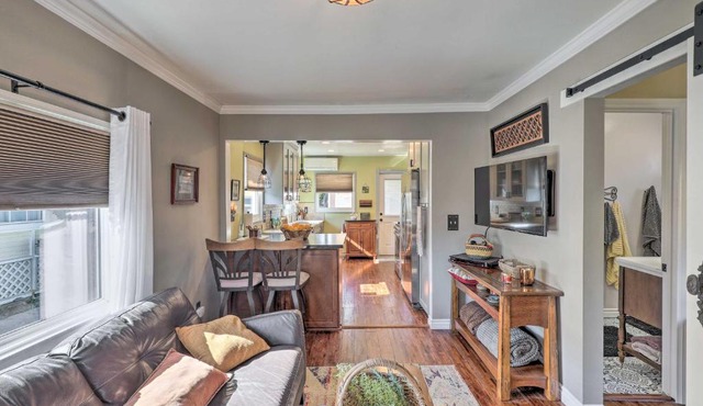 Charming Craftsman Bungalow with Garden and Hot Tub!