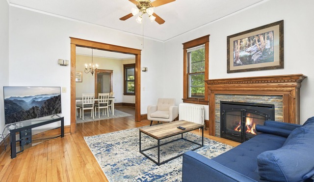 Charming craftsman home near downtown St. Paul