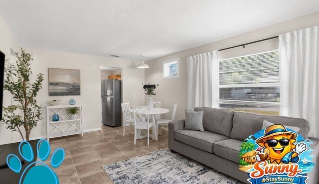 Charming Dade City Home w/Pet-Friendly Yard