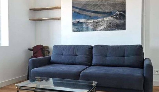 Charming Dijon's Escape