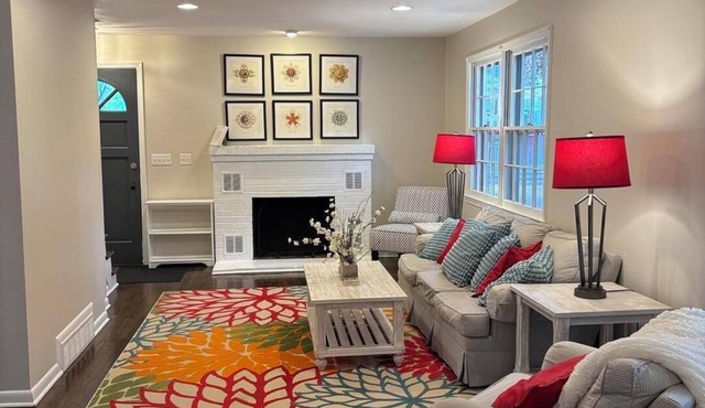 Charming Dog-Friendly Coastal Retreat – Quiet Location, Steps from Rehoboth
